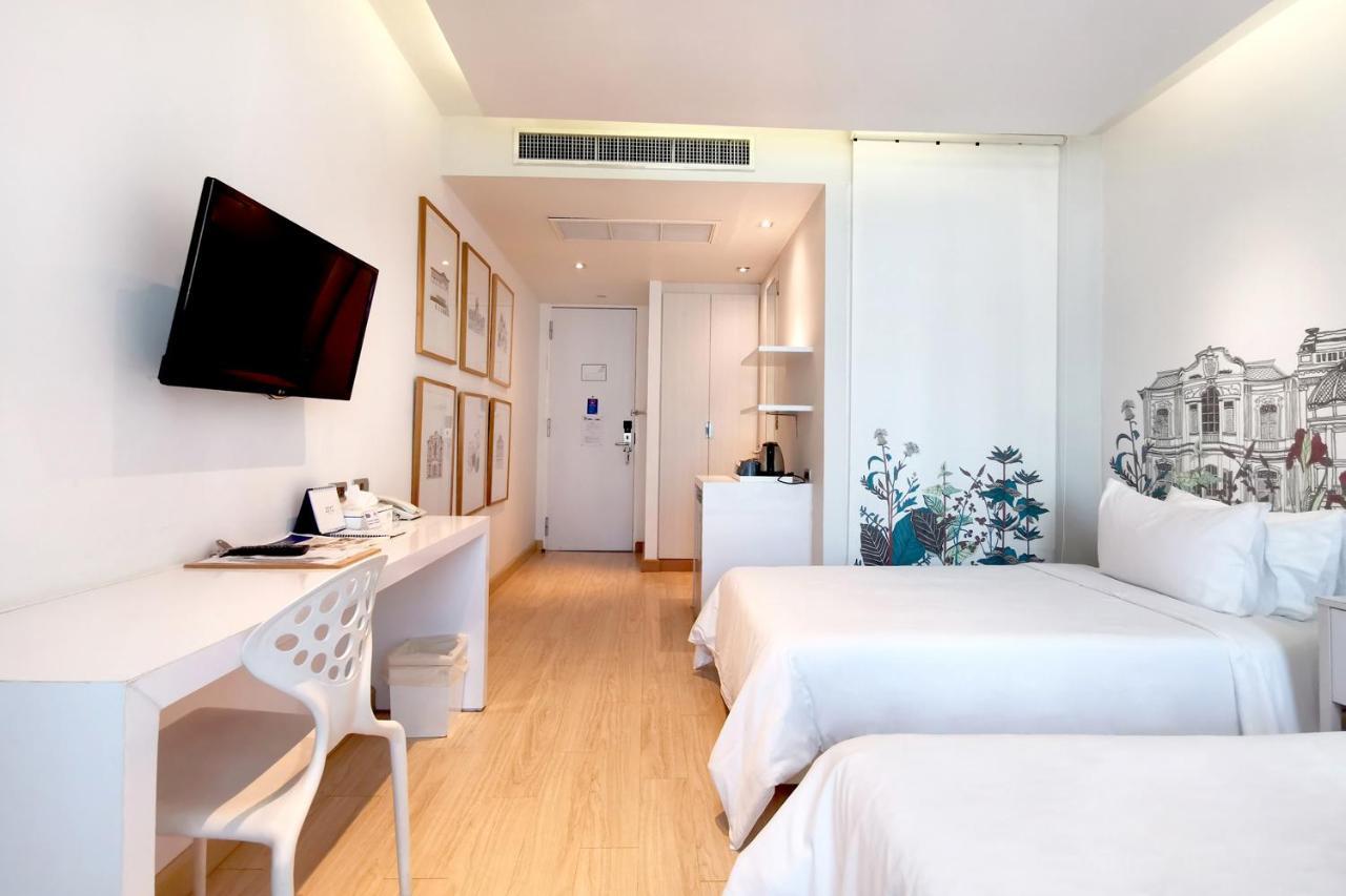 Beat Hotel Bangkok Bagian luar foto