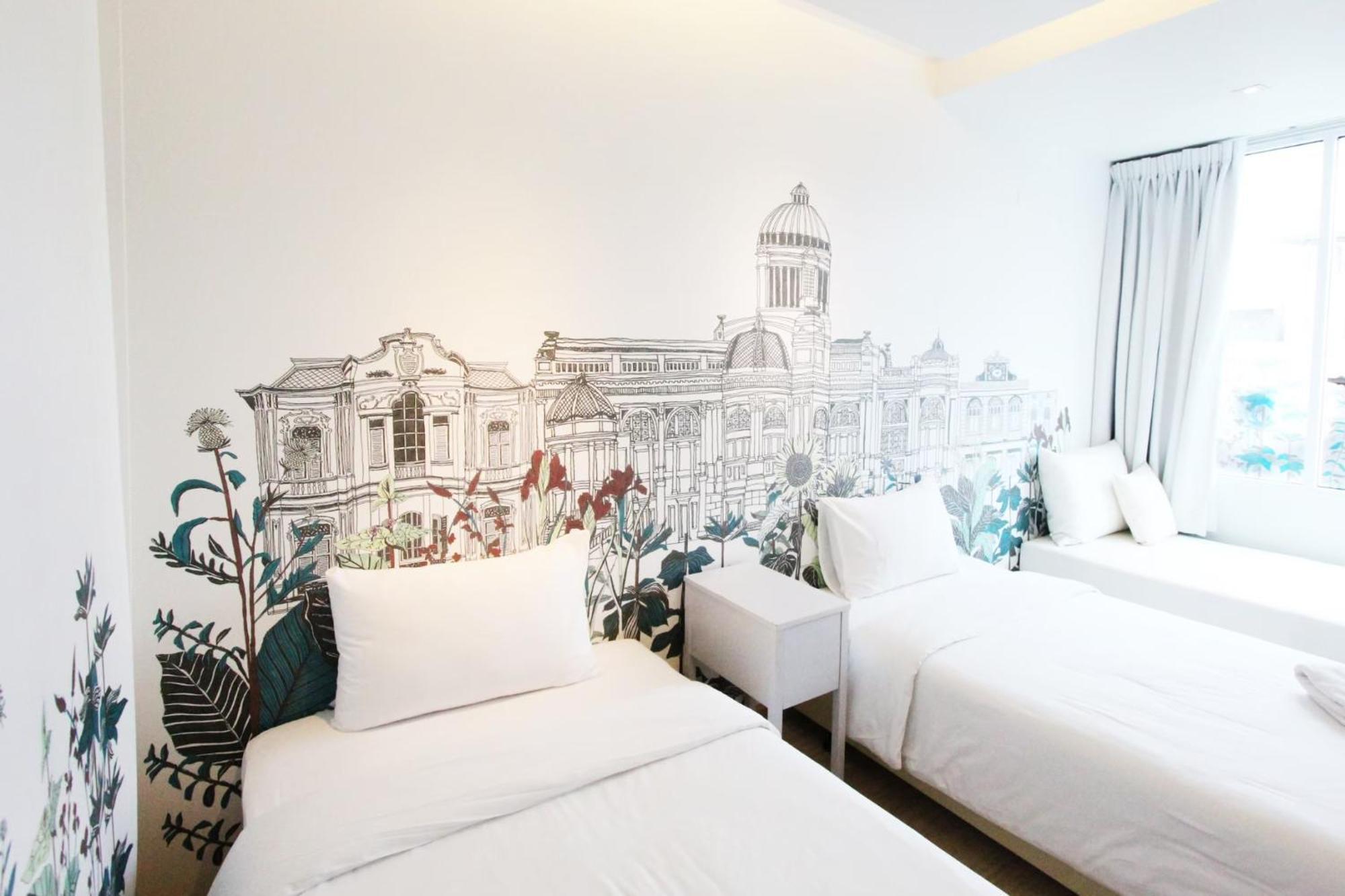 Beat Hotel Bangkok Bagian luar foto